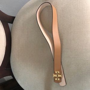 Tory Burch reversible belt